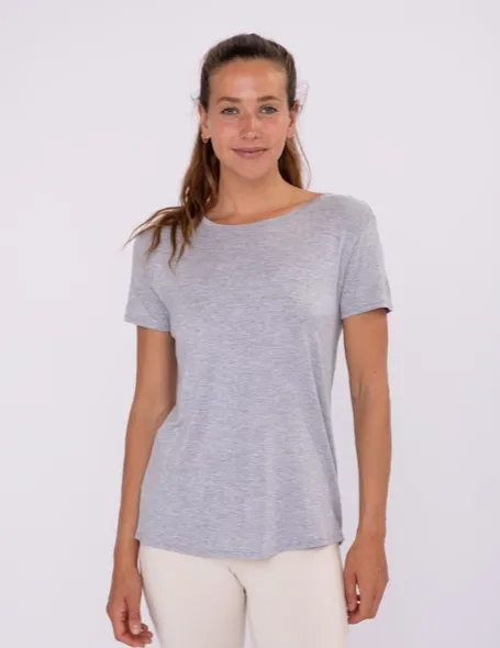 Short Sleeve High-Low Top in Heather Grey